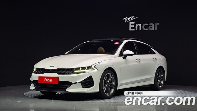 Kia K5 2020 — photo 1