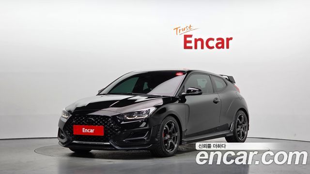 Hyundai Veloster 2019 — photo 1