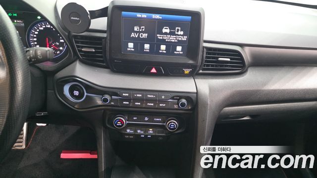 Hyundai Veloster 2019 — photo 19