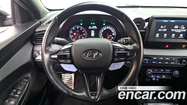 Hyundai Veloster 2019 — photo 21