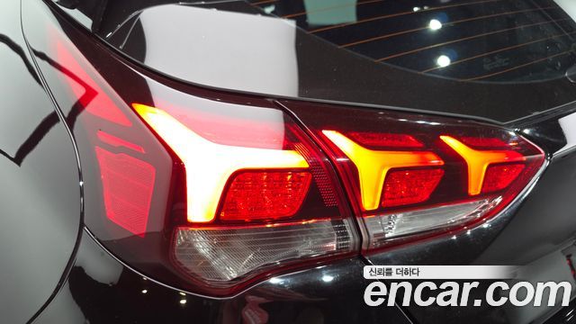 Hyundai Veloster 2019 — photo 9
