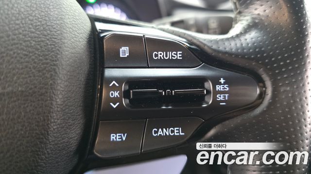 Hyundai Veloster 2019 — photo 30