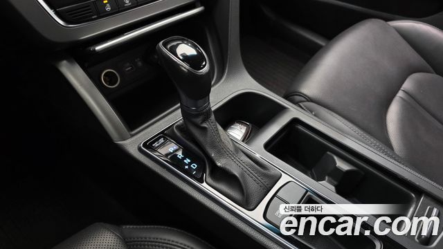 Hyundai Sonata 2015 — photo 12