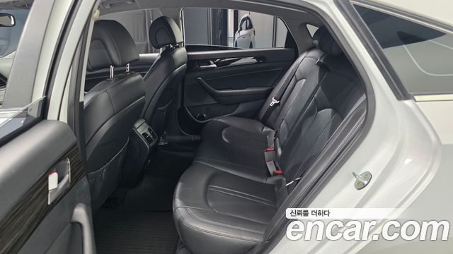 Hyundai Sonata 2015 — photo 18