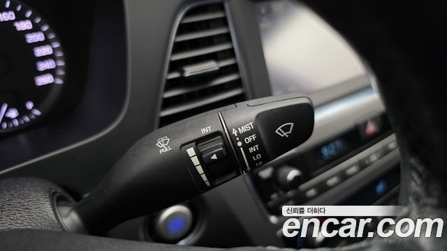 Hyundai Sonata 2015 — photo 26