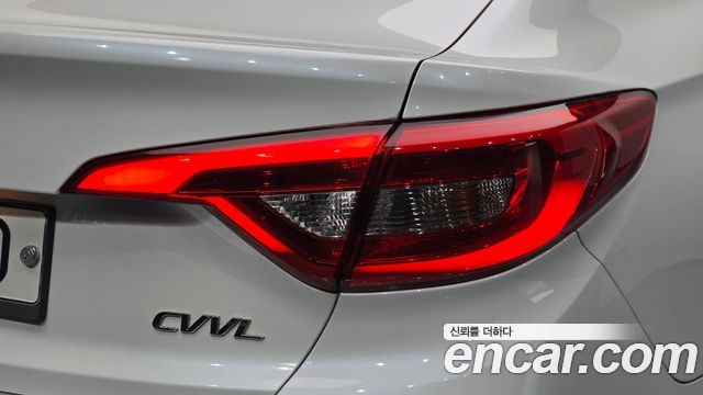 Hyundai Sonata 2015 — photo 9