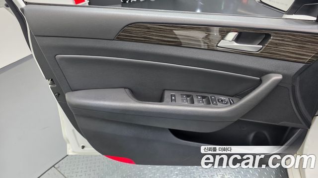 Hyundai Sonata 2015 — photo 14