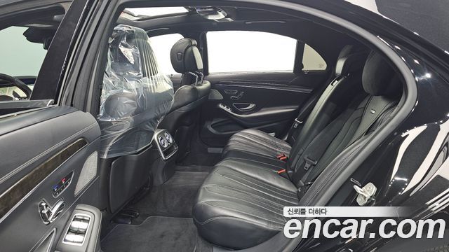 Mercedes-Benz S-Class 2015 — photo 16