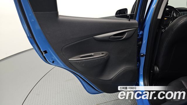 Chevrolet Korea Spark 2017 — photo 15
