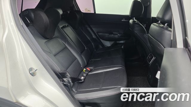 Kia Sportage 2017 — photo 12