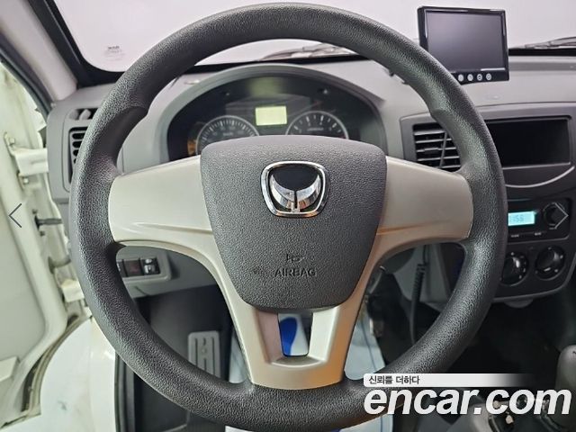 Baic Yinxiang CK Mini Van 2016 — photo 9