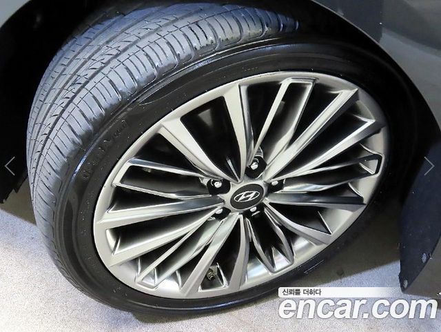 Hyundai Grandeur 2018 — photo 20