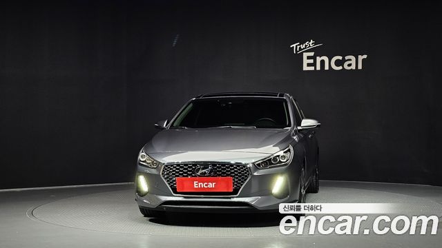 Hyundai i30 2018 — photo 3