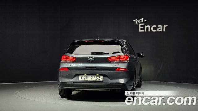 Hyundai i30 2018 — photo 4