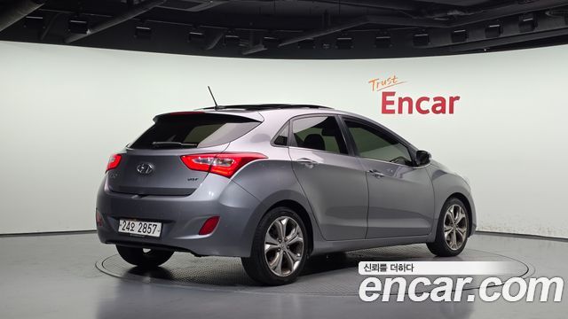 Hyundai i30 2012 — photo 2