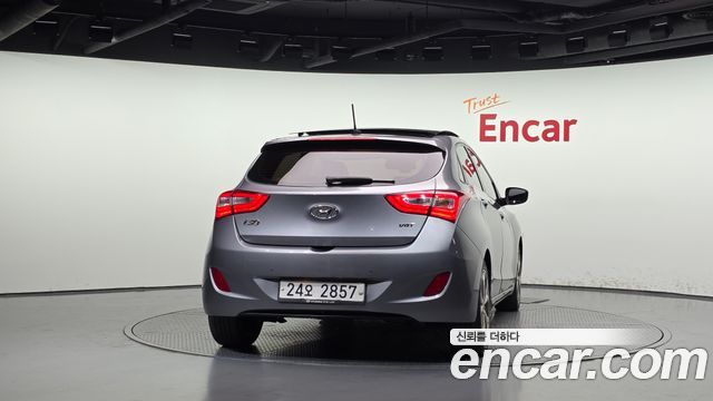 Hyundai i30 2012 — photo 4