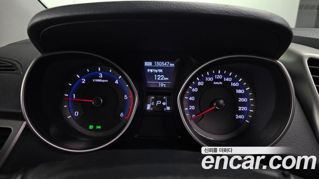 Hyundai i30 2012 — photo 8