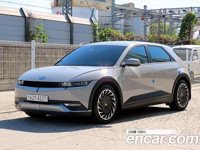 Hyundai Ioniq5 2023 — photo 2