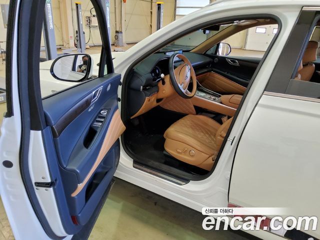 Genesis GV80 2022 — photo 11
