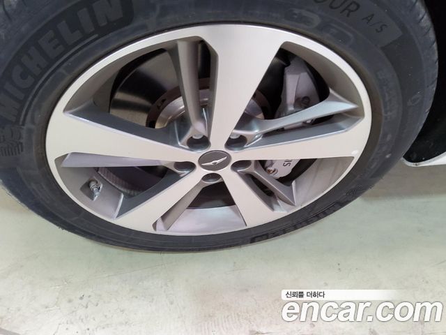 Genesis GV80 2022 — photo 20