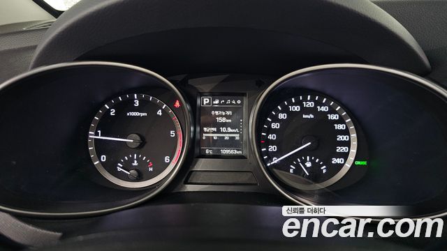 Hyundai Santafe 2016 — photo 11