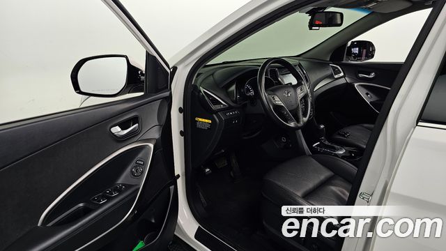 Hyundai Santafe 2016 — photo 13