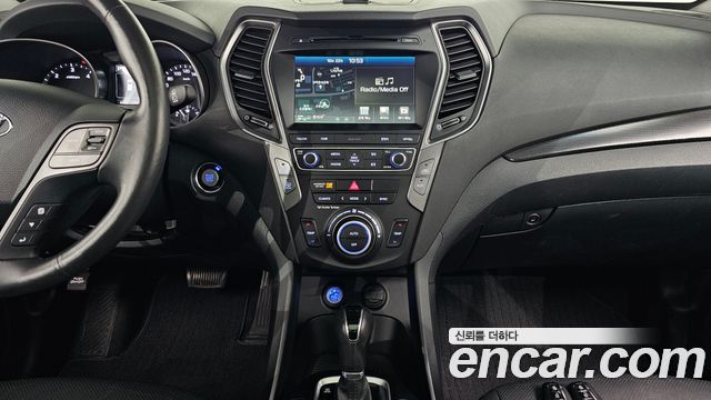 Hyundai Santafe 2016 — photo 20