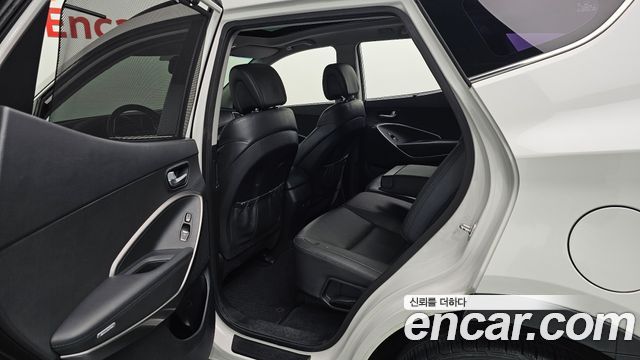 Hyundai Santafe 2016 — photo 16