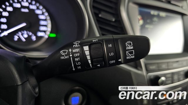Hyundai Santafe 2016 — photo 34