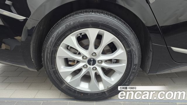 Kia K8 2022 — photo 5