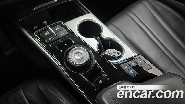 Kia K8 2022 — photo 12