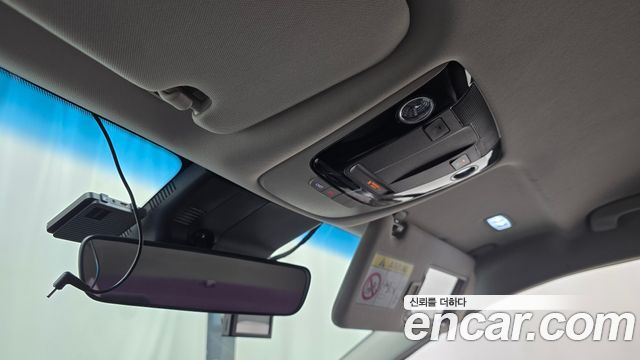 Kia K8 2022 — photo 24