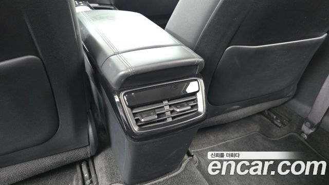 Kia K8 2022 — photo 31