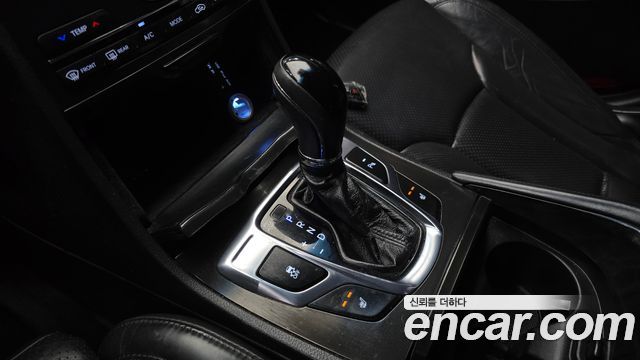 Hyundai Grandeur 2016 — photo 12