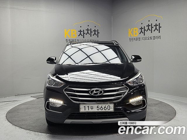 Hyundai Santafe 2016 — photo 2