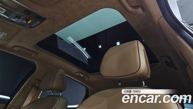 Genesis GV60 2022 — photo 24