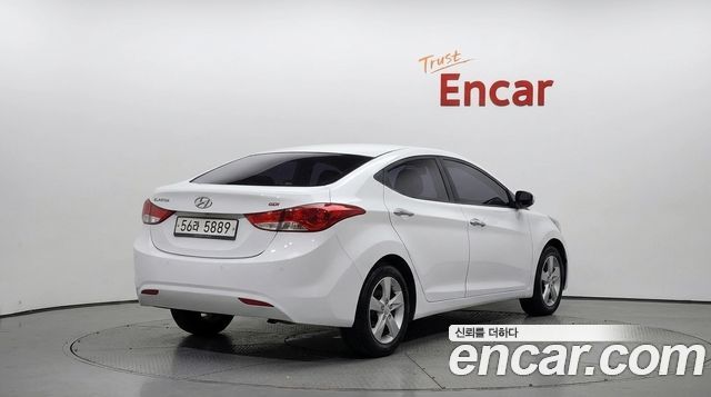 Hyundai AVANTE 2014 — photo 2