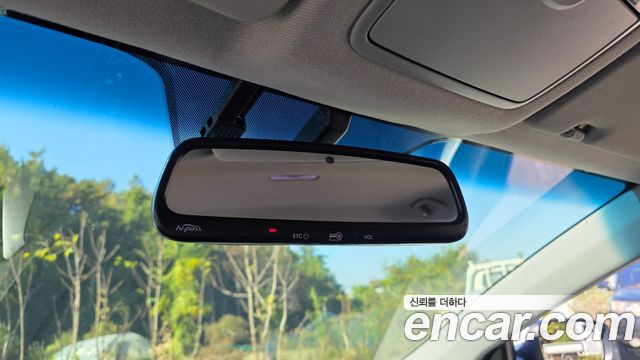 Hyundai AVANTE 2014 — photo 18