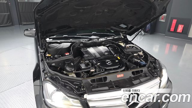 Mercedes-Benz C-Class 2013 — photo 6
