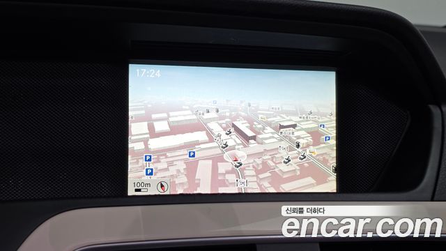 Mercedes-Benz C-Class 2013 — photo 21