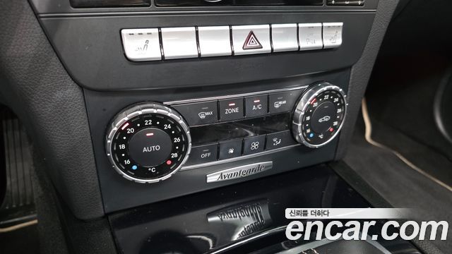 Mercedes-Benz C-Class 2013 — photo 24