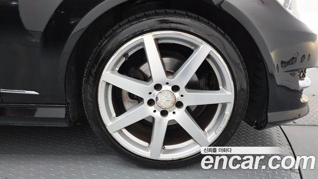 Mercedes-Benz C-Class 2013 — photo 7