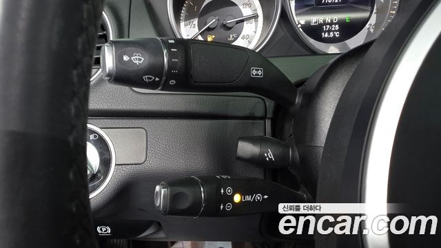 Mercedes-Benz C-Class 2013 — photo 27