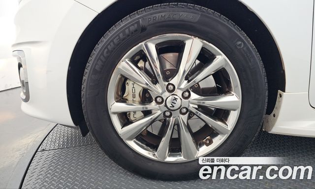 Kia Canival 2018 — photo 5