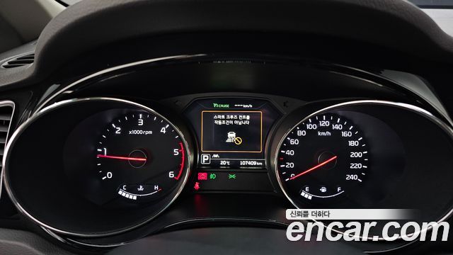 Kia Canival 2018 — photo 11