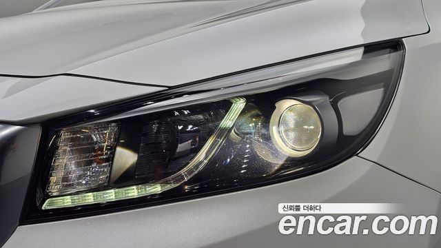 Kia Canival 2018 — photo 8
