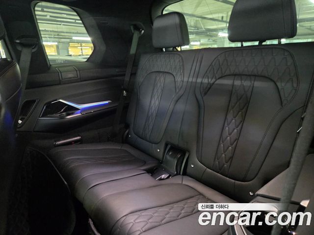 BMW X7 2022 — photo 13