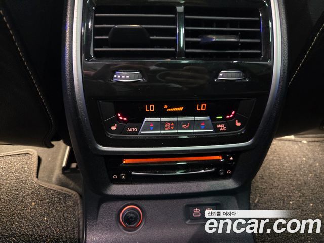 BMW X7 2022 — photo 14