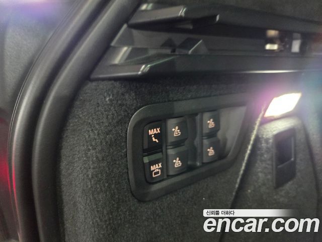 BMW X7 2022 — photo 19