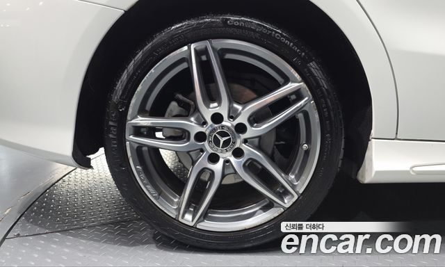 Mercedes-Benz CLA-Class 2019 — photo 5